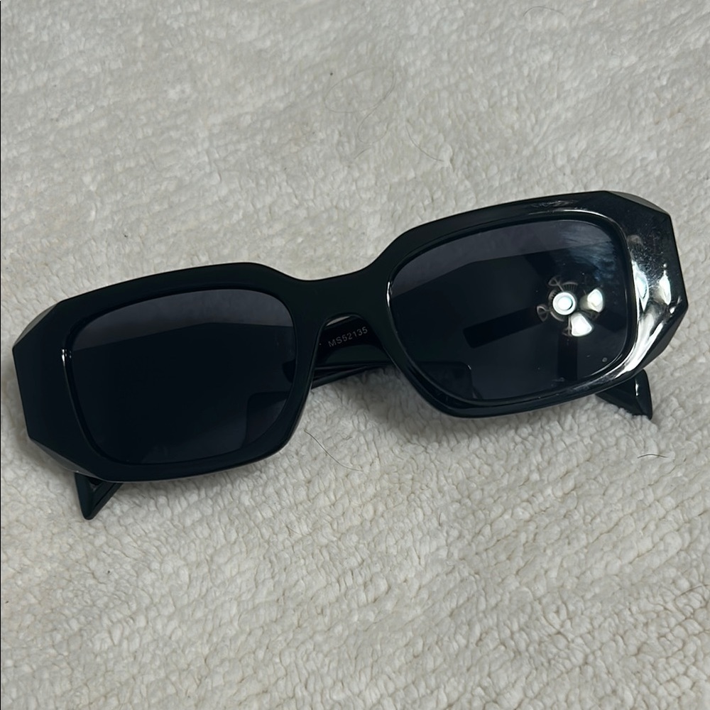 Trendy Sunglasses